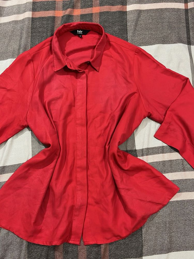Chic Red Button-Up Blouse