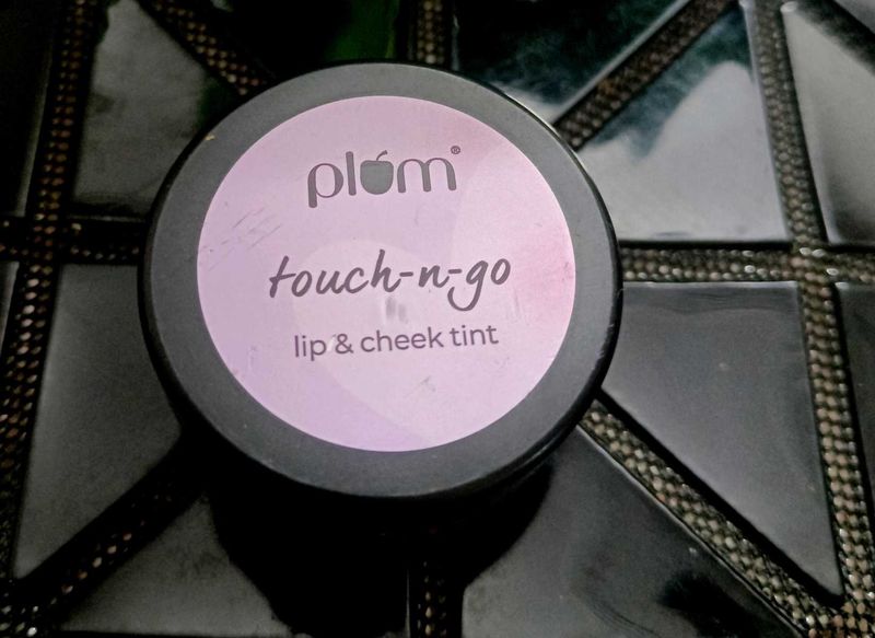 Plum Touch-n-Go Lip &amp; Cheek Tint