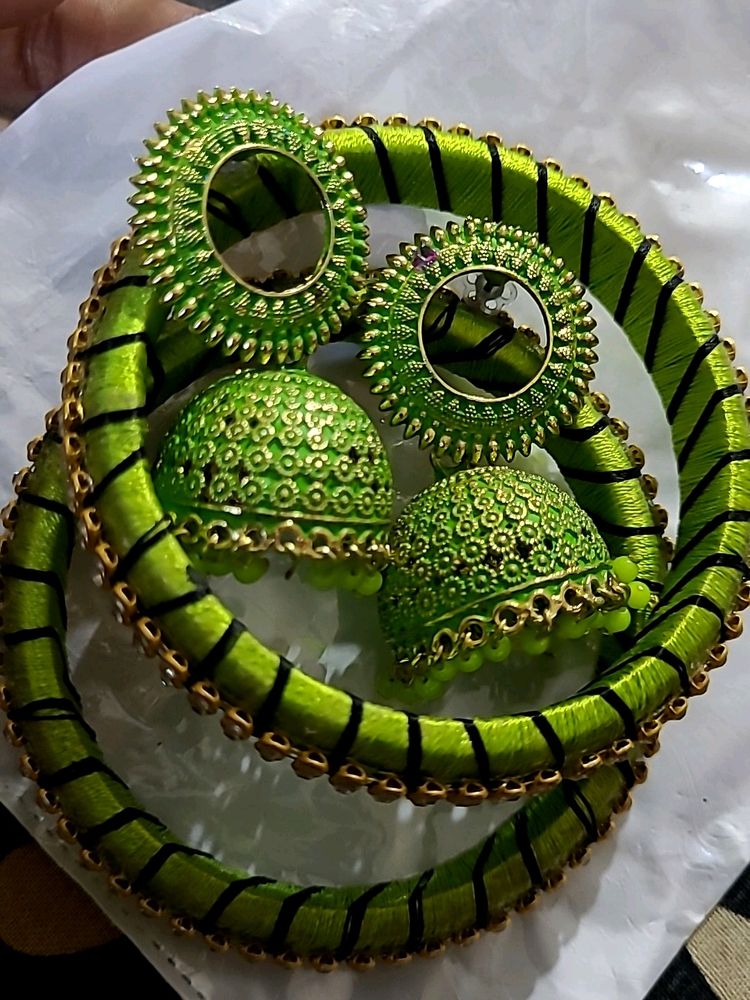 Combo Of Beautiful Green Bangles And Earrings