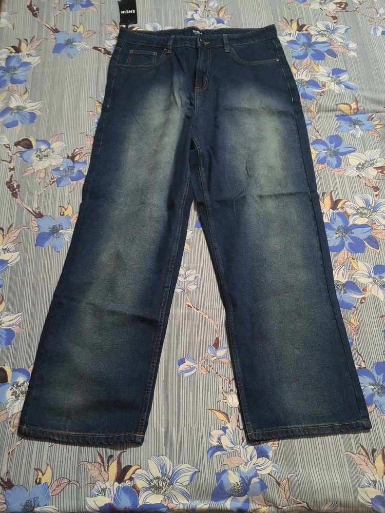 Men's Relaxed Fit Blue Denim Jeans
