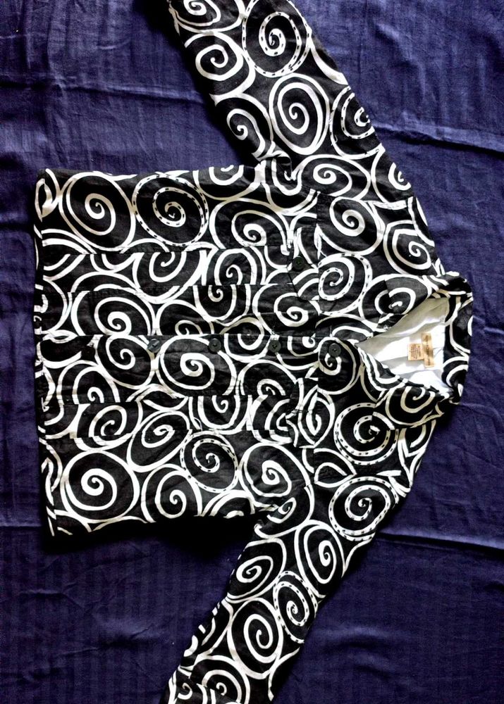 Unique Swirl Print Button-Up Jacket(imported)