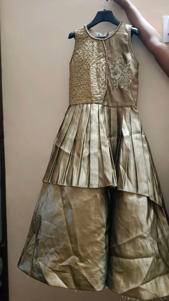 girls stylish frock