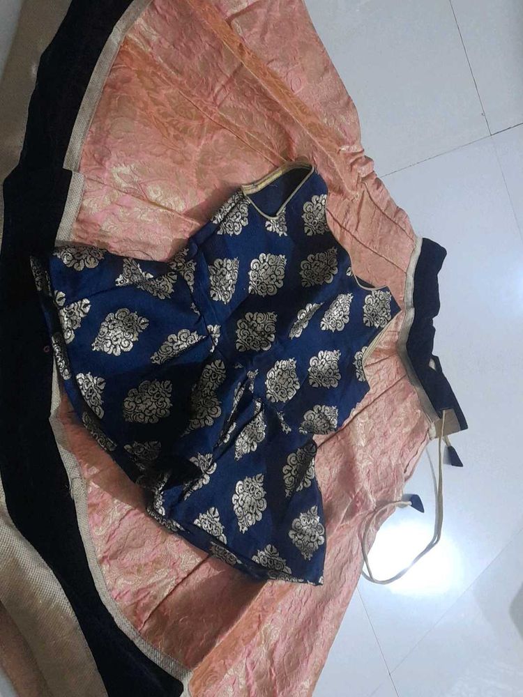 Like New Lehenga Choli   Offer