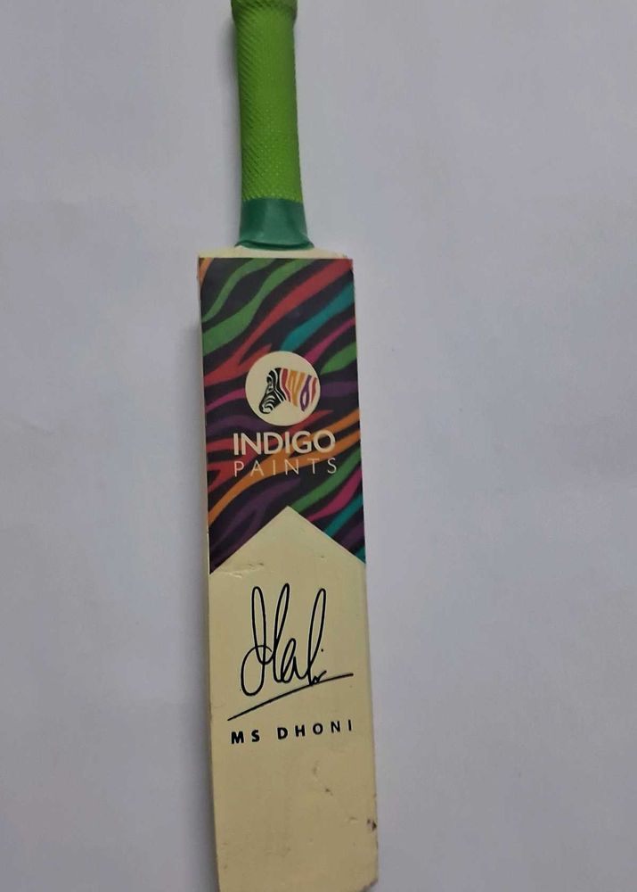 M S Dhoni Indigo Paints Mini Bat