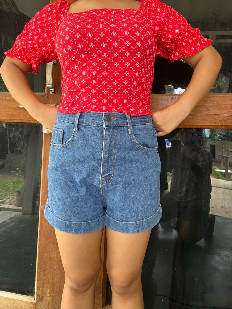 High waisted Denim Shorts