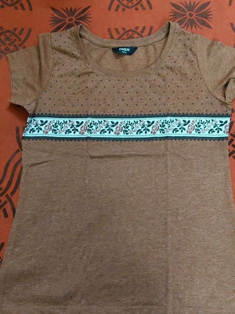 Brown MAX T-Shirt