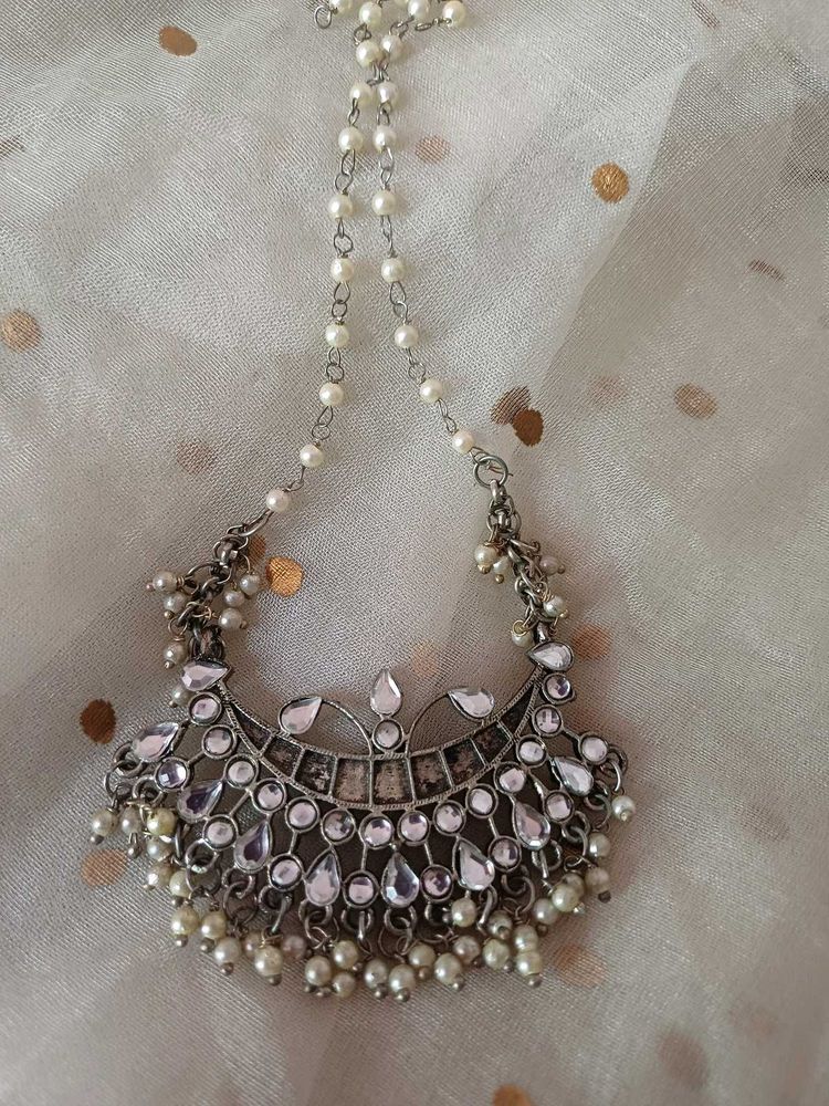 Elegant oxidized Maang Tikka with Pearls
