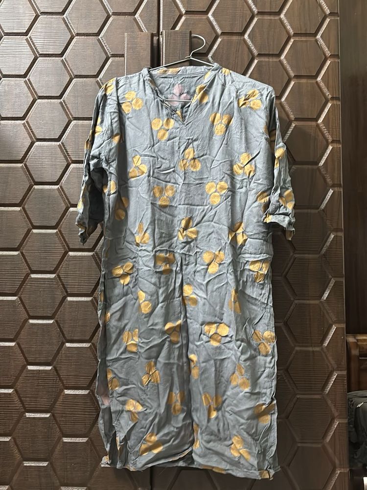 Gray Floral foil Print Kurti