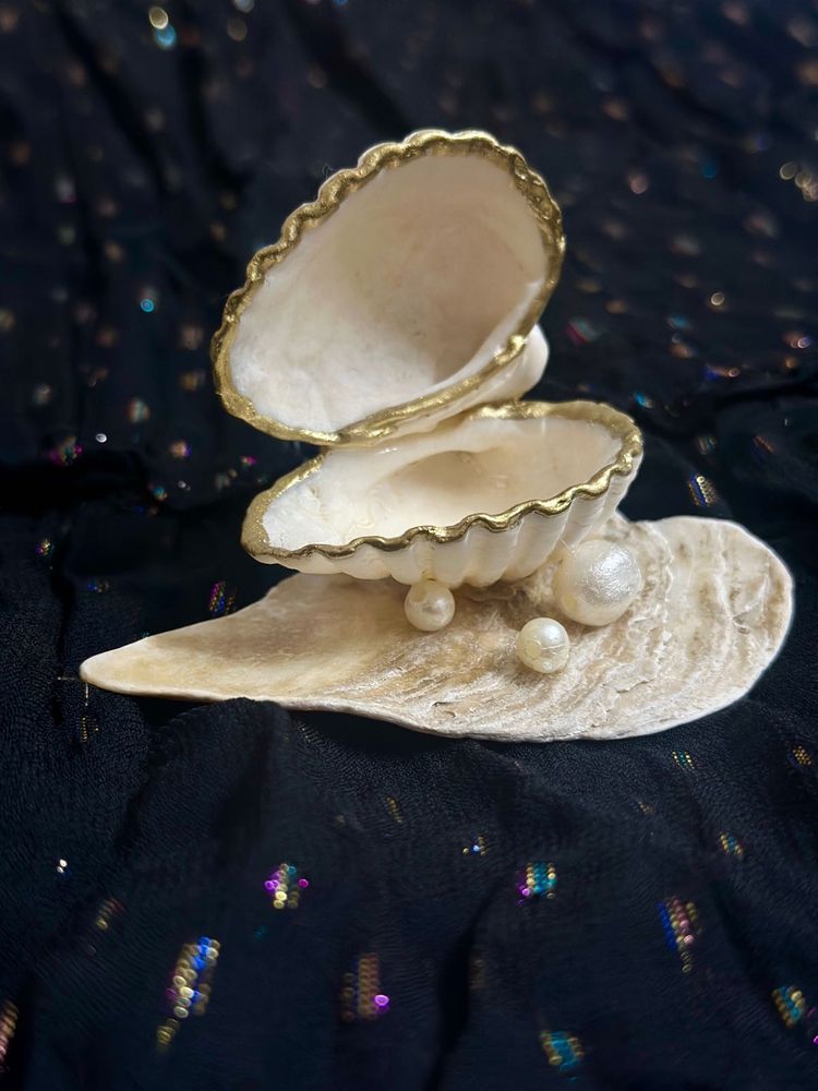 original Shell &amp; Pearl jewellery tinkle dish