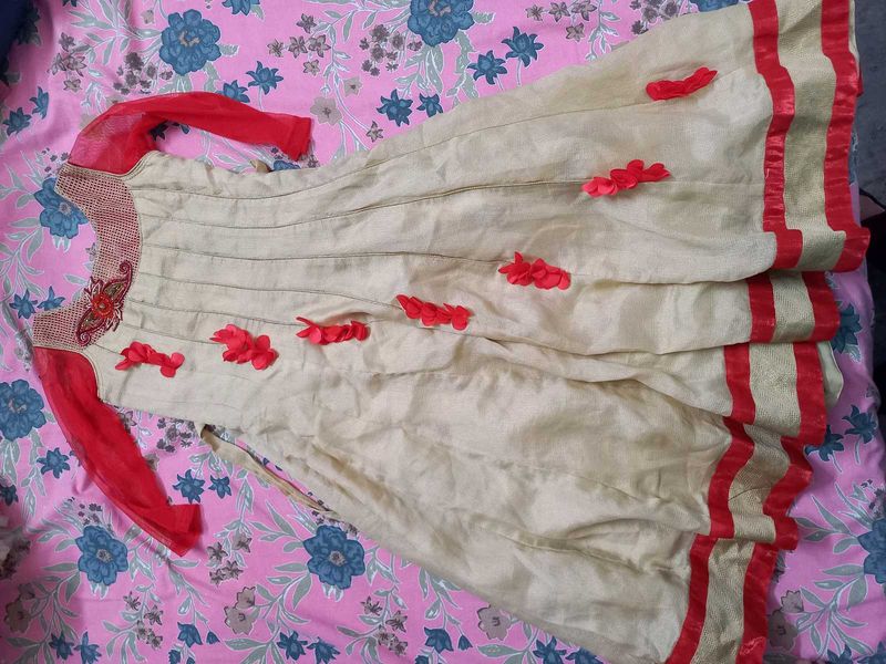 Elegant Beige Kurta with Red Accents