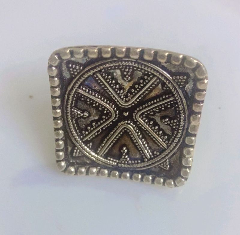 Vintage Square Design Ring