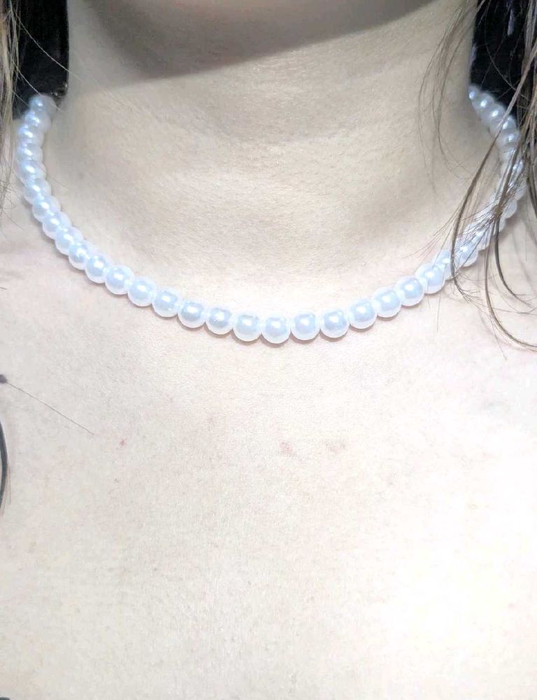 Classic Pearl Necklace