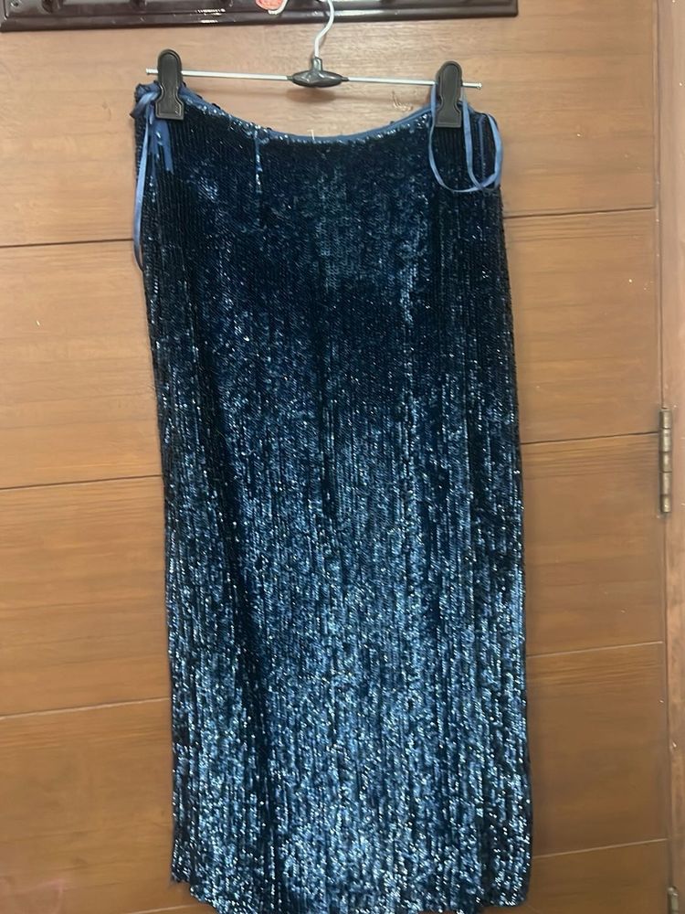 Sparkling Blue Skirt with slit chatpata sequins