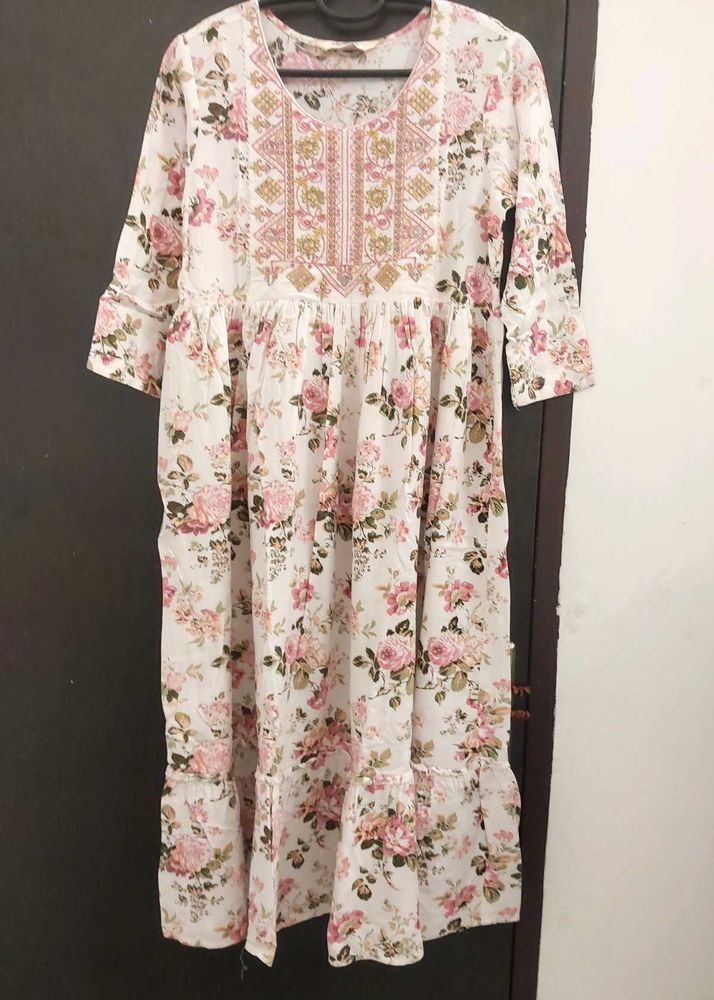 Elegant Floral Print Kurta