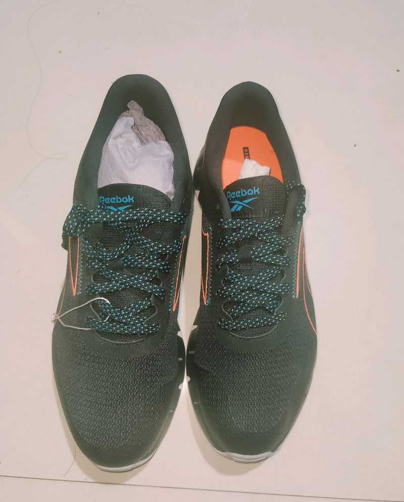 Reebok Men's Casual Shoes. Like New . Good Conditi