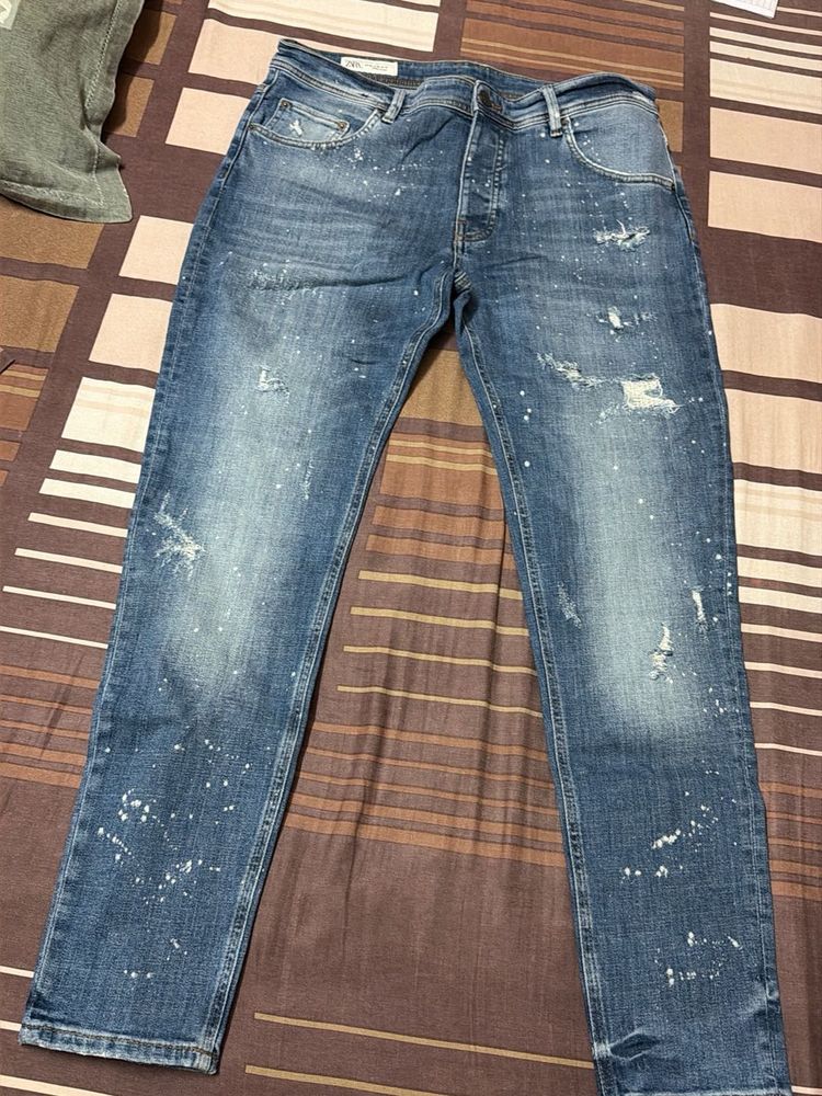Zara Distressed Paint Splatter Jeans