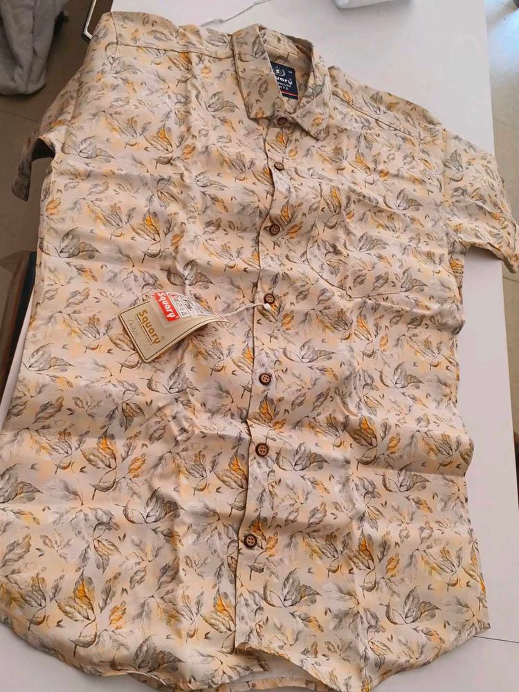 Men's Floral Button-Down Shirt