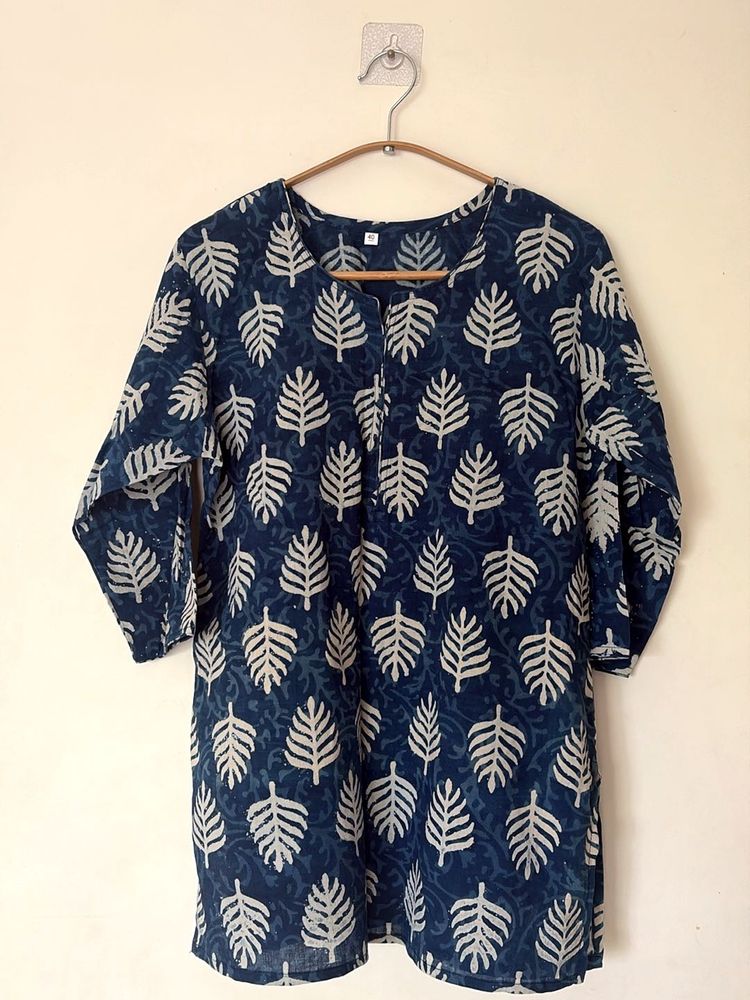 Blue Leaf Print Kurta