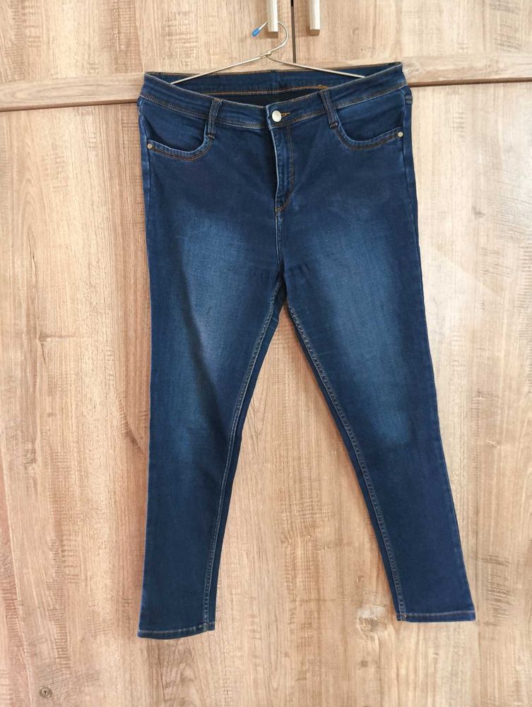BRAND 'KRAUS' BLUE JEANS