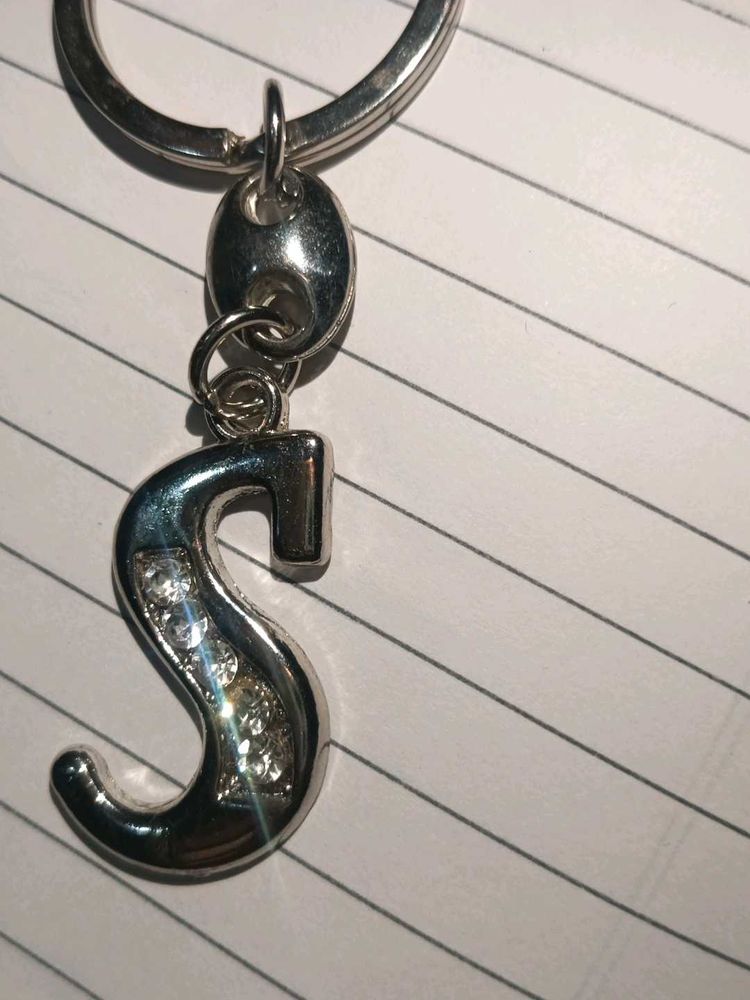 Sparkling 'S' Initial Keychain