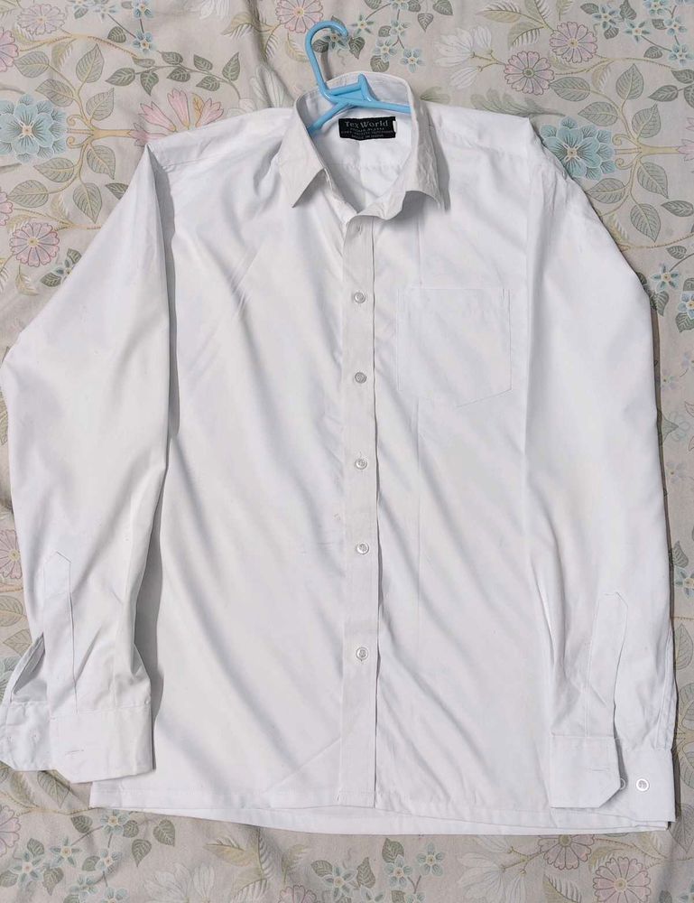 Classic White Men's Long Sleeve Shirt