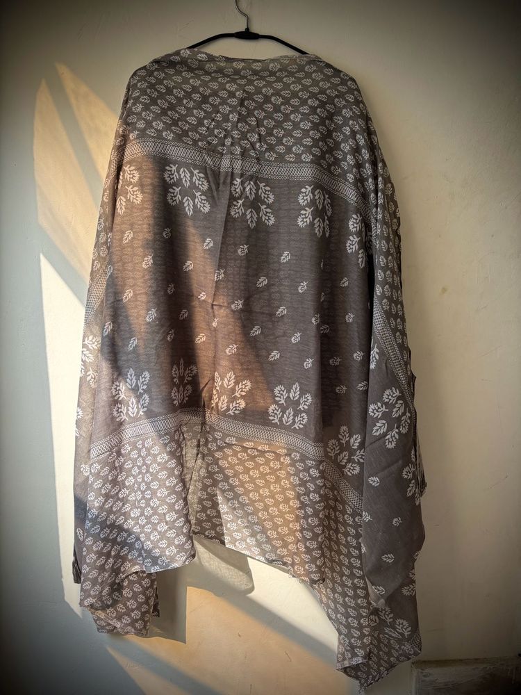 Unstitched 4 Mtr Fabric With Printed Dupatta