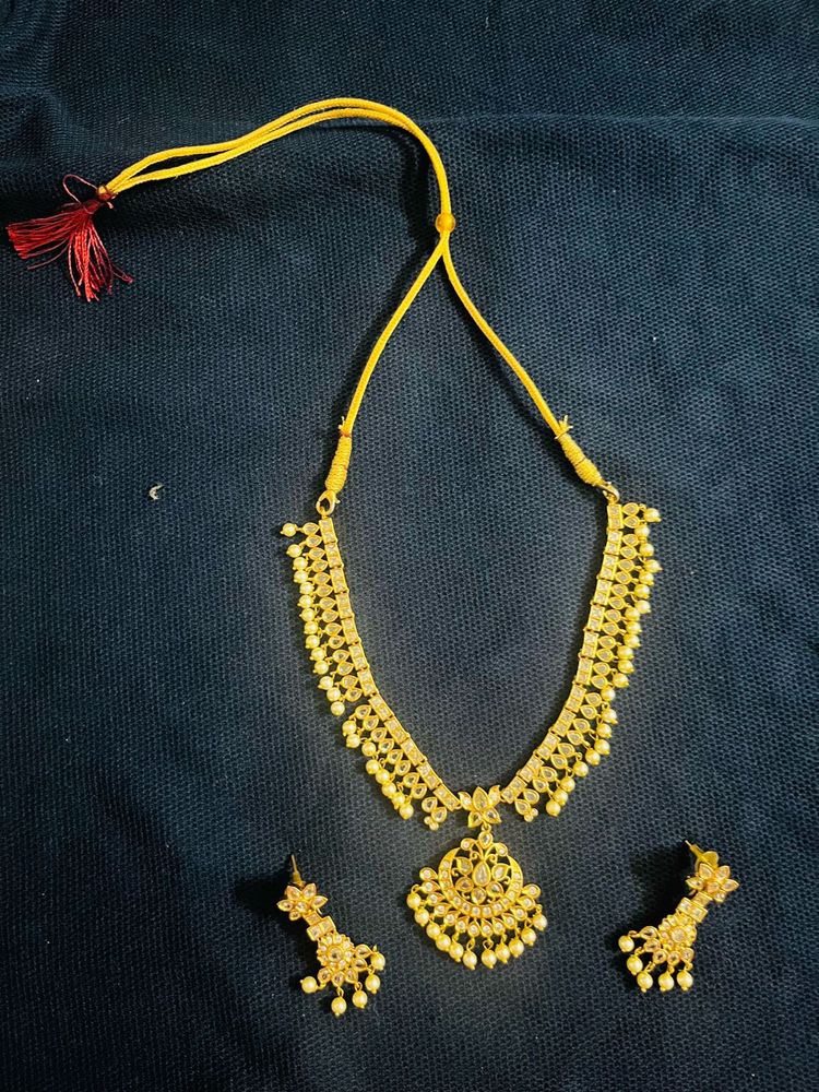 Elegant Gold Earrings