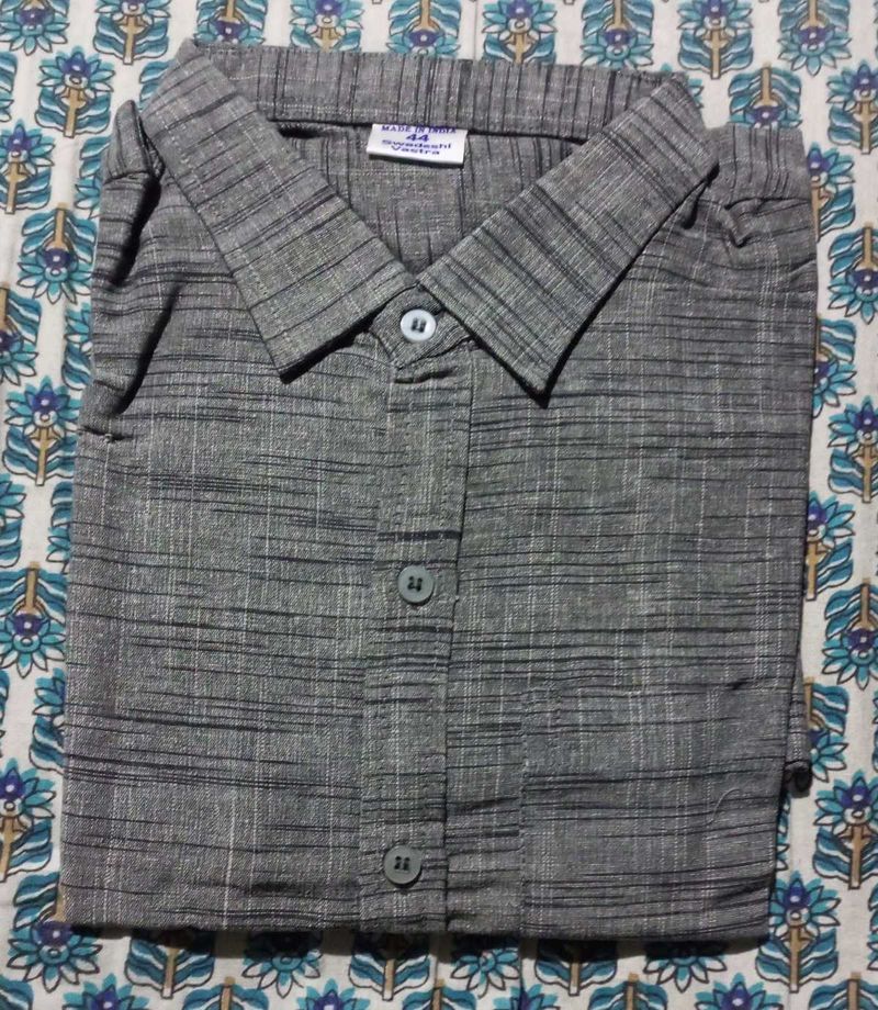Men half shirt New