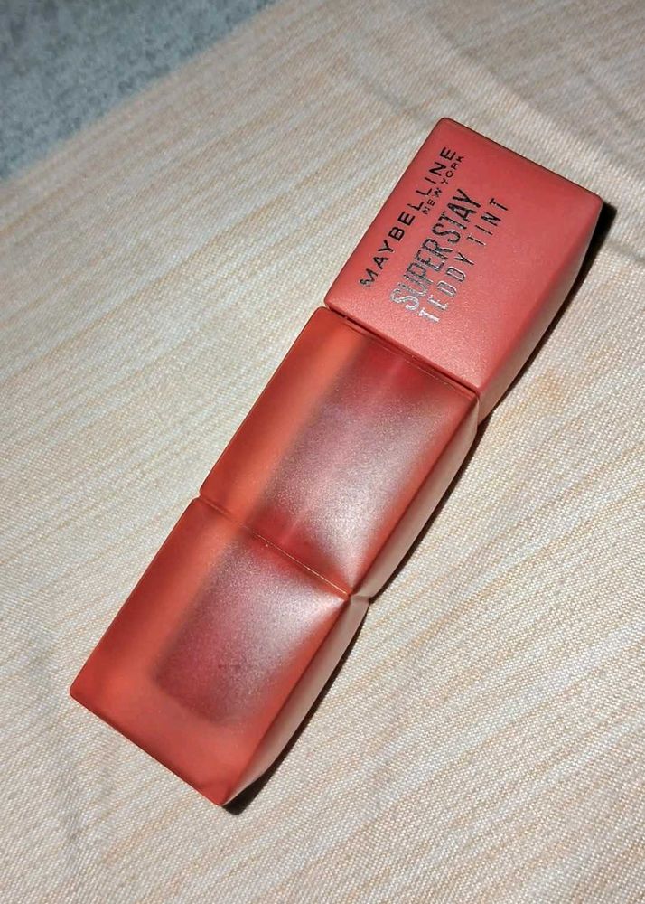 Maybelline Superstay Teddy Tint with freebie gloss