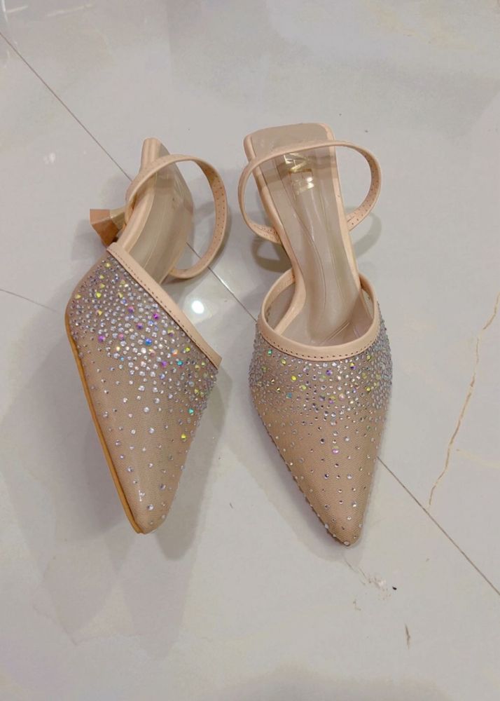 Sparkly Pointed Toe Heels