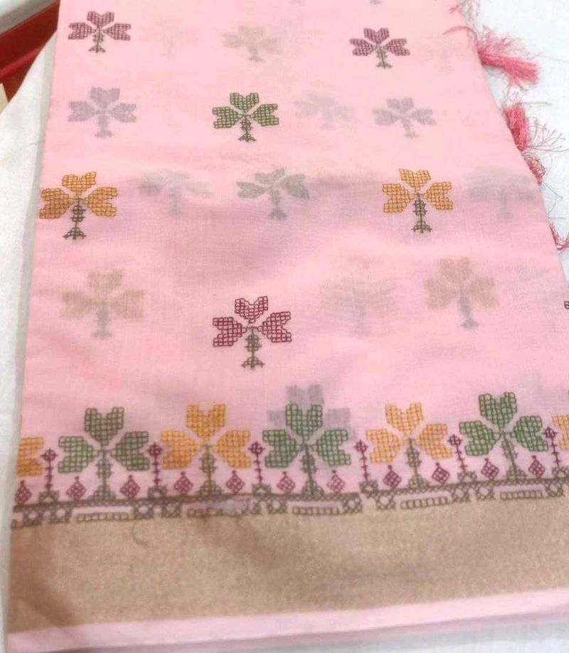 🆕️ Pastel Pink Embroidered Golden Border Saree