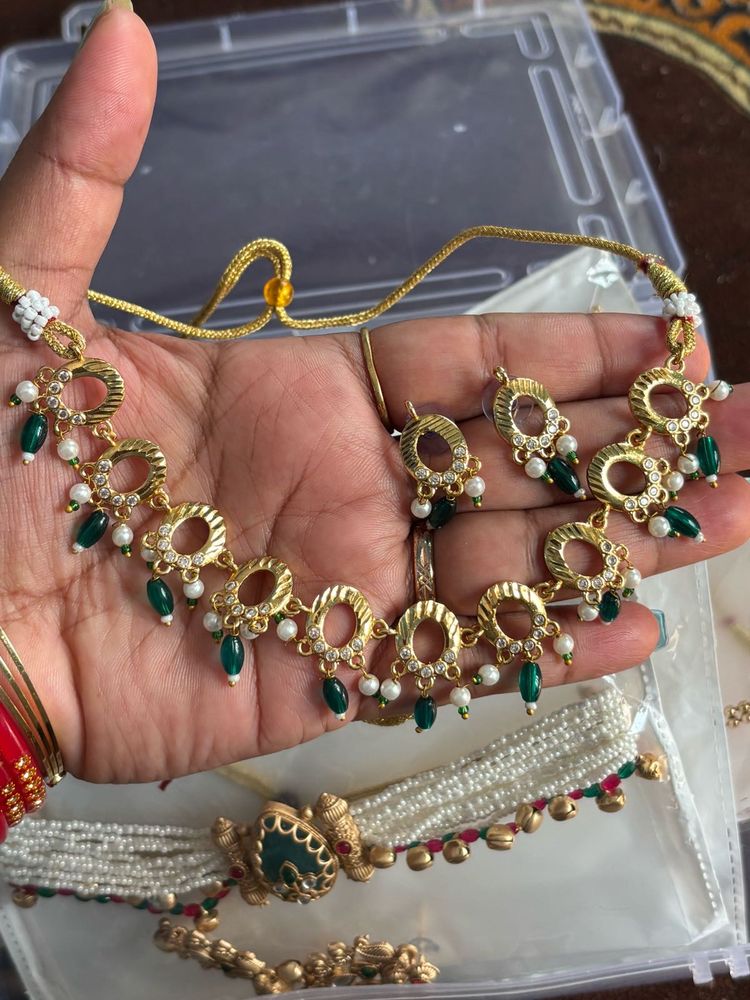 Elegant Gold Plated Necklace Set