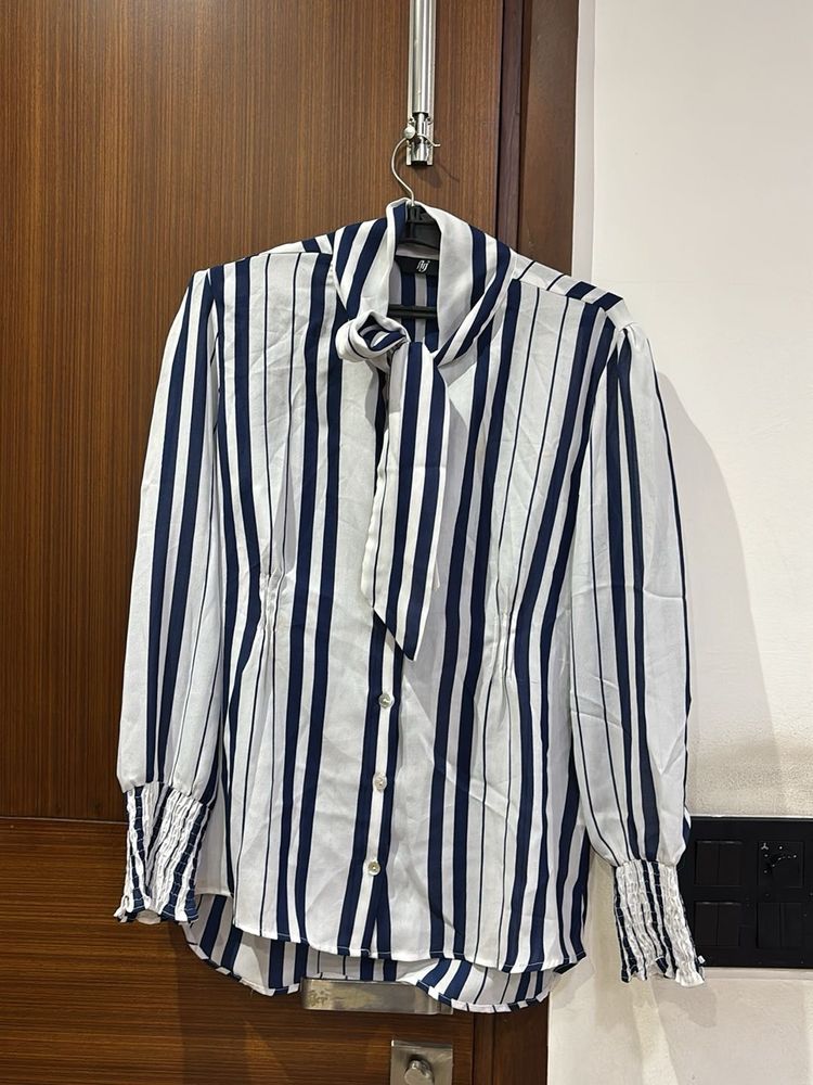 Stylish Blue &amp; White Striped Tie-Neck shirt