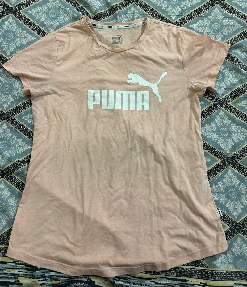 Puma Logo T-Shirt