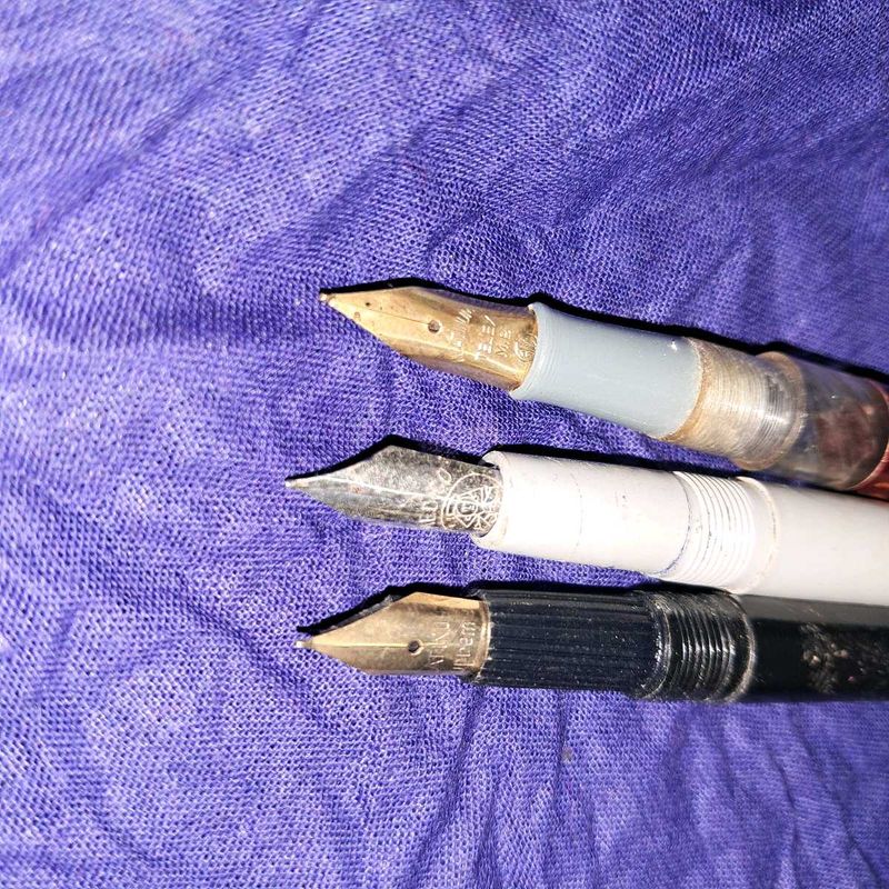 3 Vintage Fountain Pens Collection