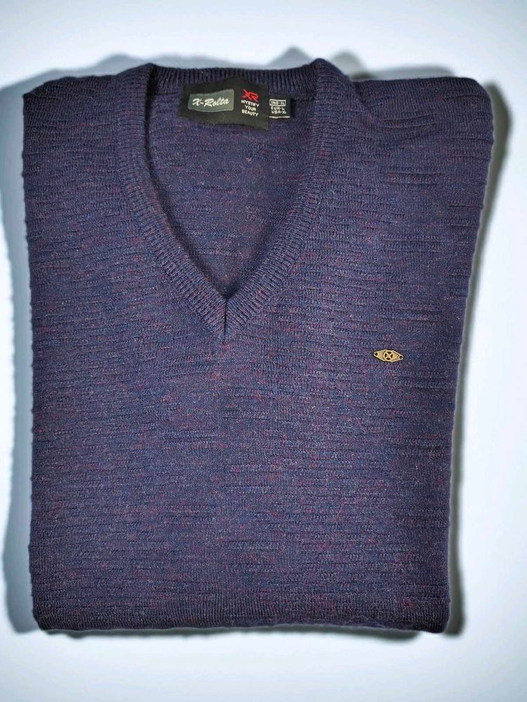Men's V-Neck Knitted Sweater