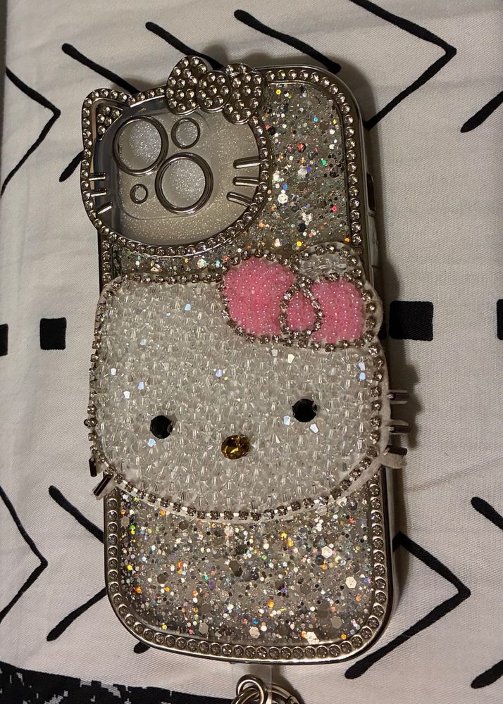 Iphone 13/14 Sparkly Hello Kitty Phone Case