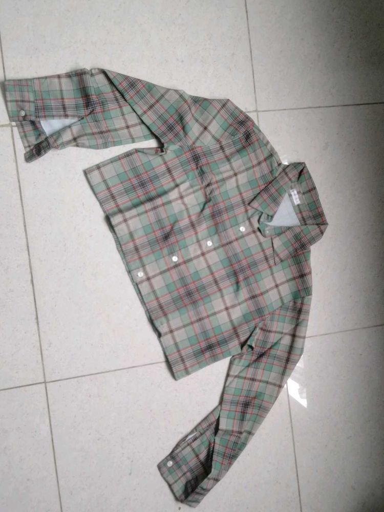 women check baggy style shirt