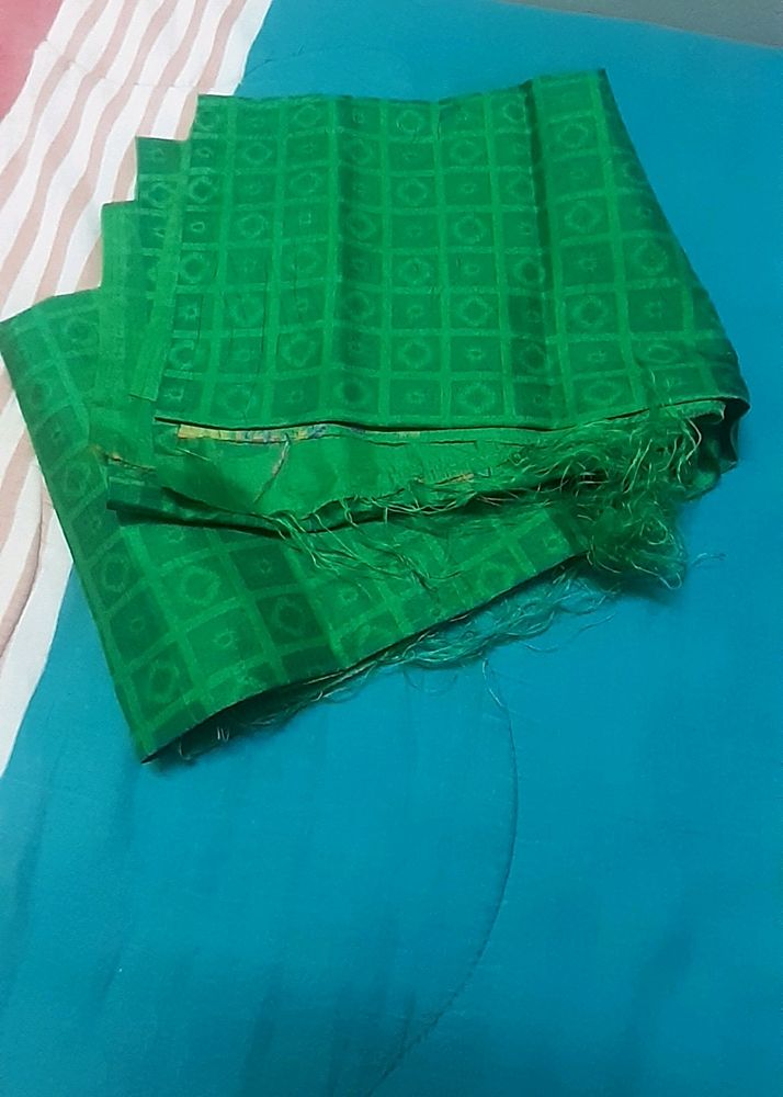🆕️🆕️Green Saree Blouse piece