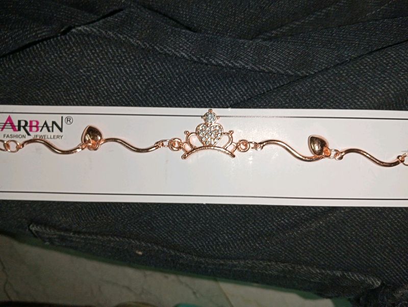 Bracelet