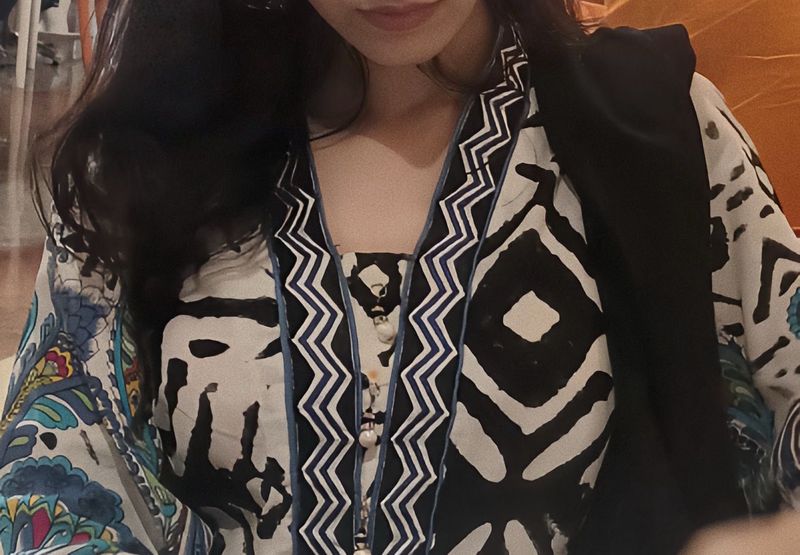 Pakistani long Kurti🖤