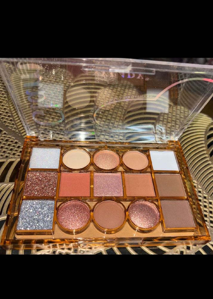 Eyeshadow Palette - Shimmer &amp; Matte Shad