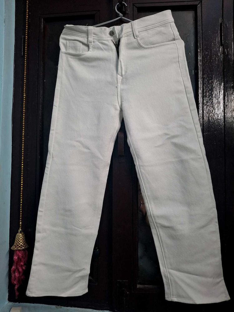Stylish White Wide-Leg Jeans