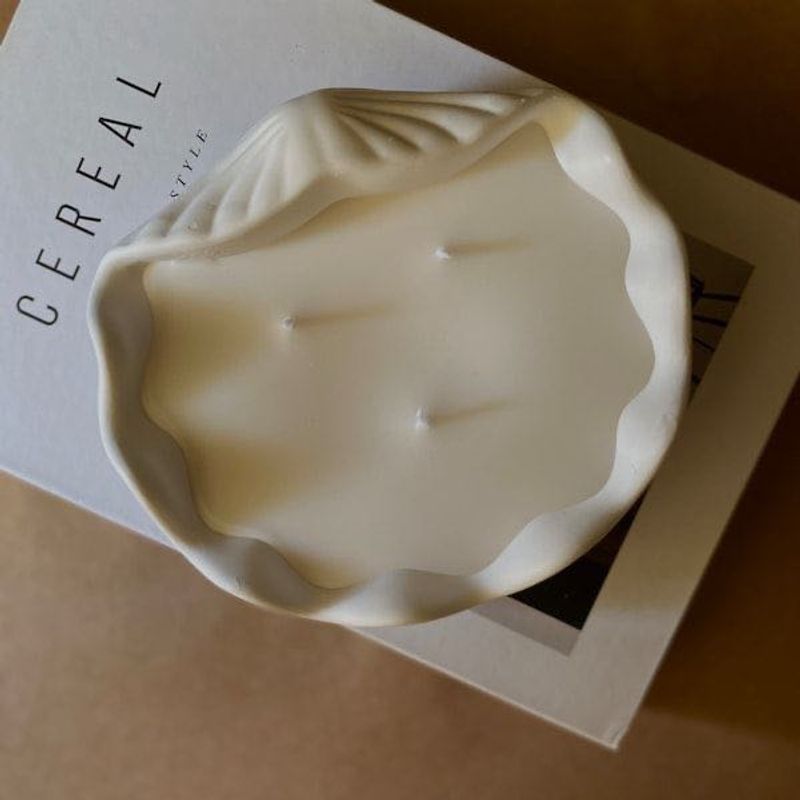 Seashell Scented Candle