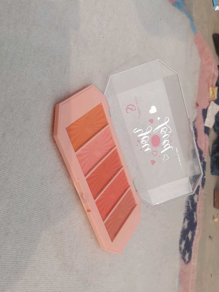 ❤️ Sweet Blusher Palette 🎨