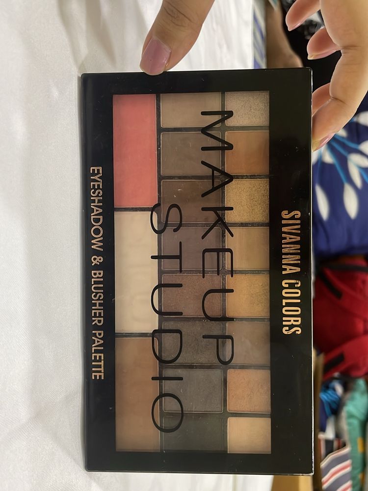 Sivanna Colors Eyeshadow And Blusher Palette