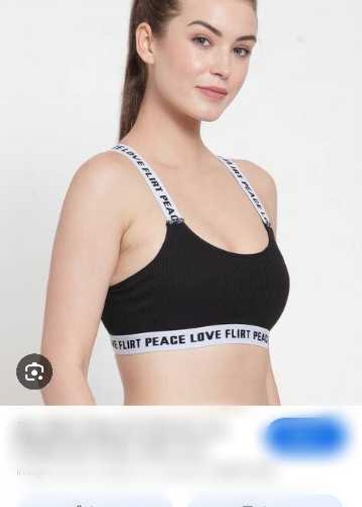 Stylish Black Sports Bra
