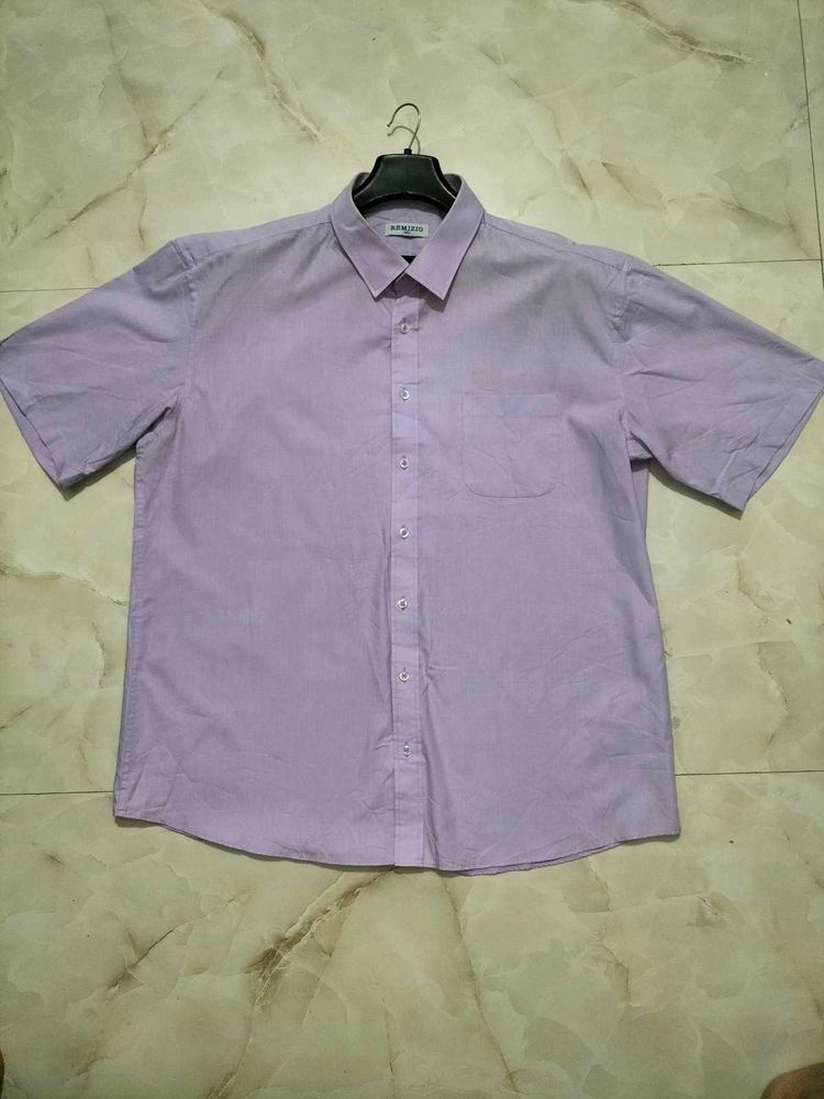 Men's Short Sleeve Button-Up Shirt