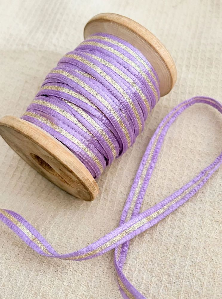 Lavender saree border with golden silver stripes o