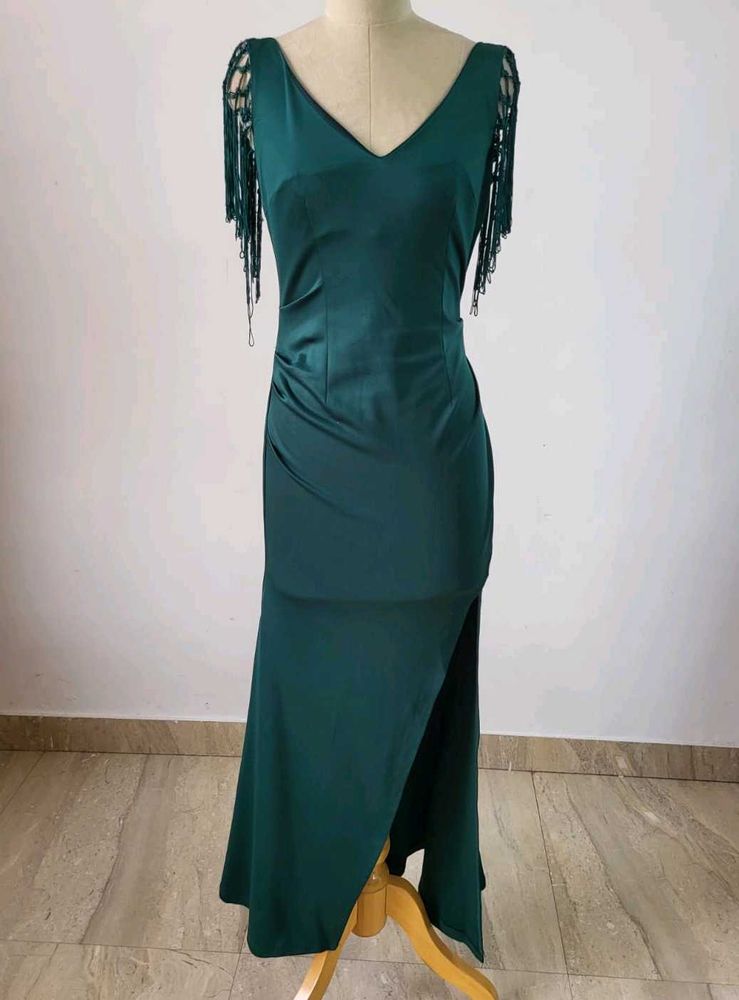 Elegant Emerald Green Evening Dress